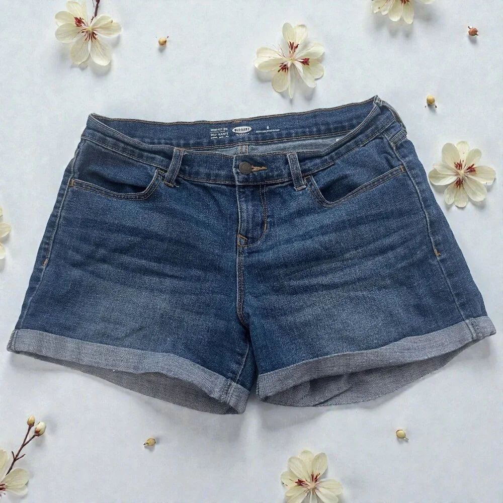 Old Navy Semi-Fit Medium Wash Cuffed Denim Shorts | 6 - Picture 2 of 9